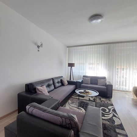 Private Apartments Prishtina Πρίστινα Εξωτερικό φωτογραφία